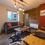 3 Vallees Access & Cycling Cosy 4 To 6 Guests *